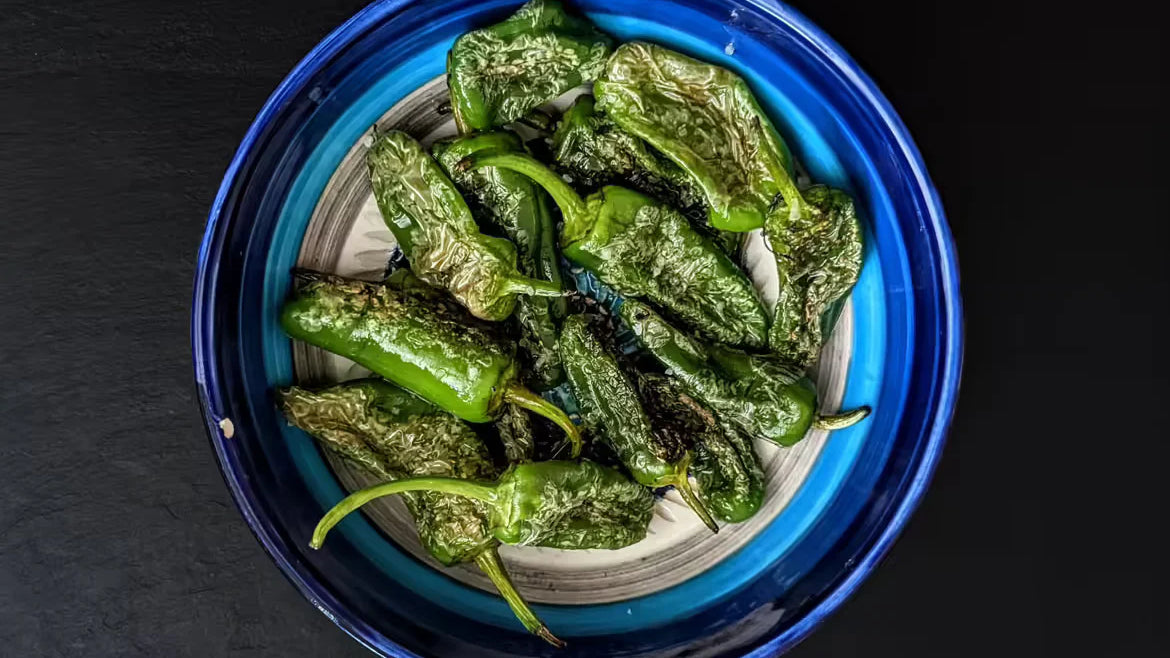 PIMIENTOS DE PADRÓN FRITOS